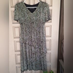 Connected Apparel 3 Tier Church Dress Sz6 Mini Pleats Green/Brown Knee Length